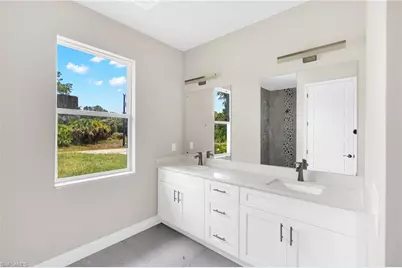 208 Clover Ave, Labelle, FL 33935 - Photo 11