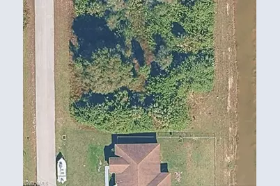 323 Lubdel Ave S, Lehigh Acres, FL 33974 - Photo 3