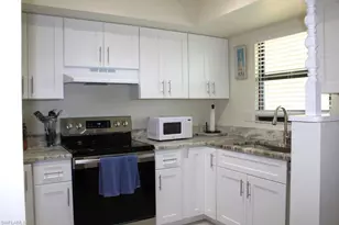 16361 Dublin Cir, Fort Myers, FL 33908 - Photo 9