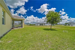 4402 NW 32nd Terrace, Cape Coral, FL 33993 - Photo 5