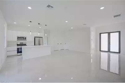 5905 Sunshine Blvd N, Lehigh Acres, FL 33971 - Photo 5
