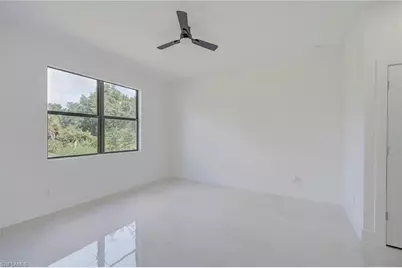 5905 Sunshine Blvd N, Lehigh Acres, FL 33971 - Photo 9