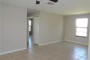 1510 SW 8th Pl, Cape Coral, FL 33991 - Photo 13