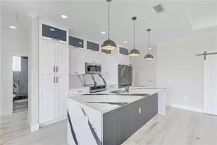 1019 Cedartree Ave, Lehigh Acres, FL 33971 - Photo 17