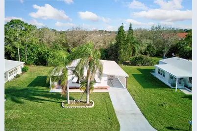 26260 Squire Ln, Bonita Springs, FL 34135 - Photo 33