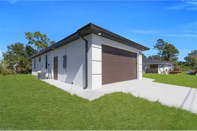 3308 15th St SW, Lehigh Acres, FL 33976 - Photo 5