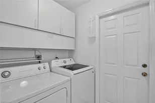 827 SW 29th Terrace, Cape Coral, FL 33914 - Photo 21