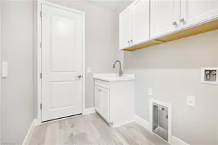 17812 Summerland Key Ct, Fort Myers, FL 33908 - Photo 25