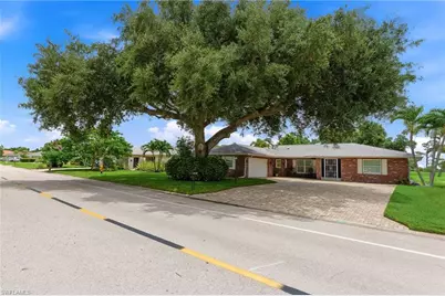 1441 Whiskey Creek Dr, Fort Myers, FL 33919 - Photo 37