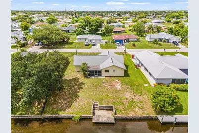 1435 SE 14th St, Cape Coral, FL 33990 - Photo 27