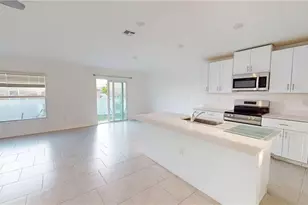 1908 NW 26th Pl, Cape Coral, FL 33993 - Photo 3