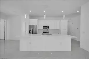 4703 Sara Ave N, Lehigh Acres, FL 33971 - Photo 9