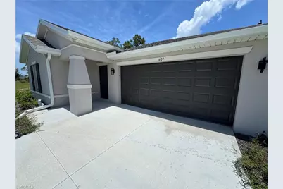 1609 NE 33rd Ter, Cape Coral, FL 33909 - Photo 3