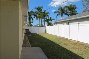 4145 SW 9th Ave, Cape Coral, FL 33914 - Photo 37