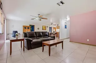 4704 SE 6th Ave, Cape Coral, FL 33904 - Photo 9