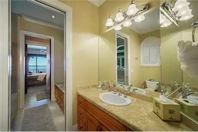 232 Bayshore Dr, Cape Coral, FL 33904 - Photo 19