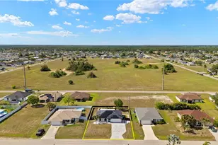 329 NE 27th St, Cape Coral, FL 33909 - Photo 31