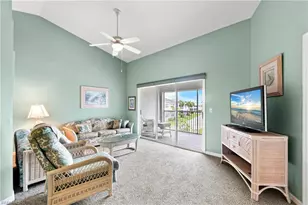 12081 Summergate Cir, Fort Myers, FL 33913 - Photo 15