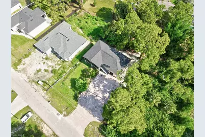 2912 15th St W, Lehigh Acres, FL 33971 - Photo 47