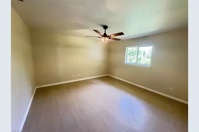 4426 SW Santa Barbara Pl, Cape Coral, FL 33914 - Photo 15