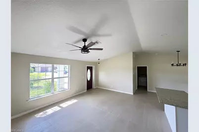 4426 SW Santa Barbara Pl, Cape Coral, FL 33914 - Photo 13