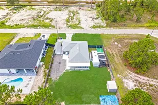 1243 Earnest St E, Lehigh Acres, FL 33974 - Photo 5
