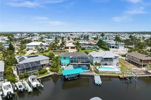 2808 Sanibel Blvd, Saint James City, FL 33956 - Photo 45