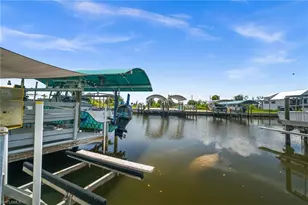 2808 Sanibel Blvd, Saint James City, FL 33956 - Photo 33