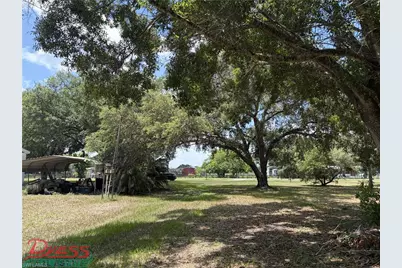 223 Pine Ln, Clewiston, FL 33440 - Photo 17