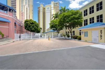2797 1st St NW #1703, Fort Myers, FL 33916 - Photo 3