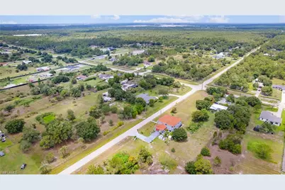 3142 66th Ave NE, Naples, FL 34120 - Photo 5