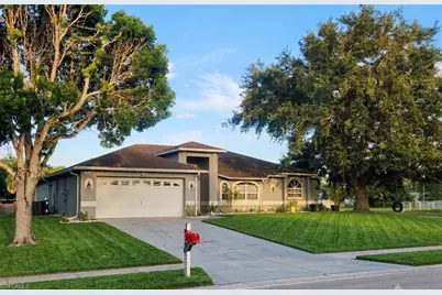 200 Richmond Ave N, Lehigh Acres, FL 33936 - Photo 3