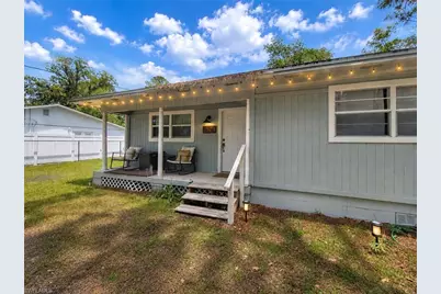2524 NE 5th Pl, Gainesville, FL 32641 - Photo 15