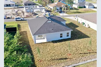 820 NE 7th Pl, Cape Coral, FL 33993 - Photo 3
