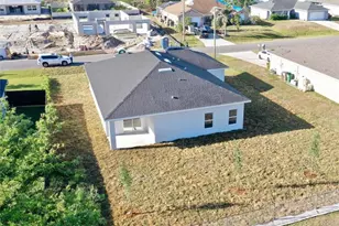820 NE 7th Pl, Cape Coral, FL 33993 - Photo 3