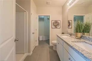 820 NE 7th Pl, Cape Coral, FL 33993 - Photo 23