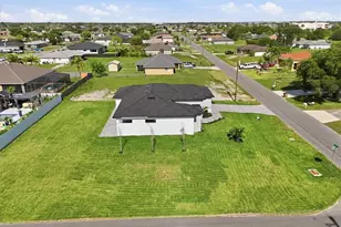 1321 NE 17th Terrace, Cape Coral, FL 33909 - Photo 5