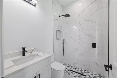 1321 NE 17th Ter, Cape Coral, FL 33909 - Photo 31