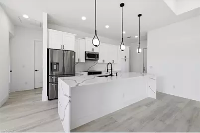 1321 NE 17th Ter, Cape Coral, FL 33909 - Photo 17