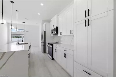 1321 NE 17th Ter, Cape Coral, FL 33909 - Photo 19