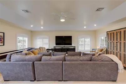 2021 SE 17th Pl, Cape Coral, FL 33990 - Photo 27
