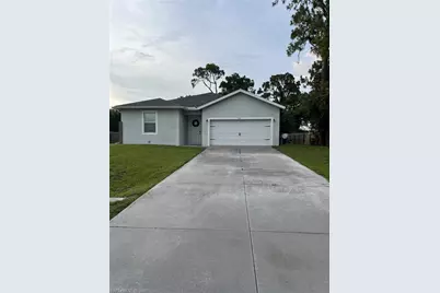 9028 Largo Cir, Labelle, FL 33935 - Photo 13