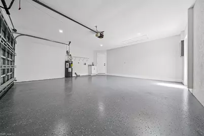 911 SE 16th Ter, Cape Coral, FL 33990 - Photo 31