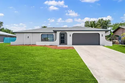 911 SE 16th Ter, Cape Coral, FL 33990 - Photo 3