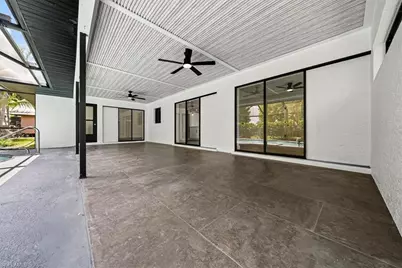 911 SE 16th Ter, Cape Coral, FL 33990 - Photo 27