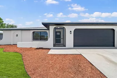 911 SE 16th Ter, Cape Coral, FL 33990 - Photo 5