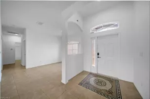 21 Kismet Pkwy E, Cape Coral, FL 33909 - Photo 3