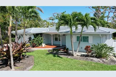 253 Bayshore Dr, Cape Coral, FL 33904 - Photo 7