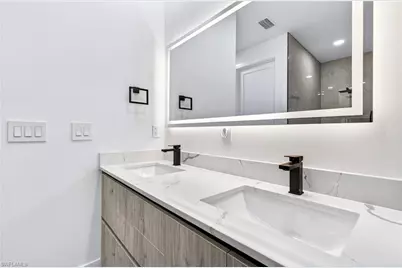 1403 NE 19th Ter, Cape Coral, FL 33909 - Photo 31
