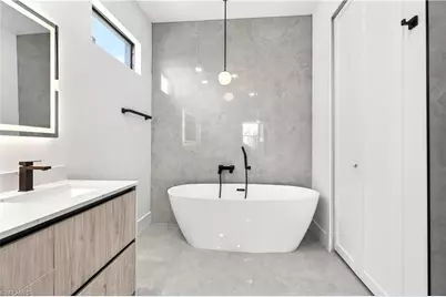 1403 NE 19th Ter, Cape Coral, FL 33909 - Photo 33
